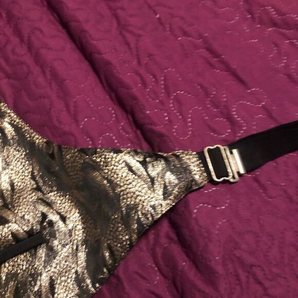 Tux beautiful gold metallic & black vest large adjustable at neck and back - Picture 3 of 4